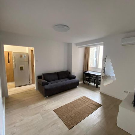 Apartament Universitate Leilighet Bucureşti Eksteriør bilde